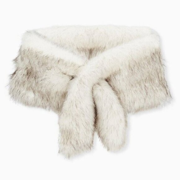 NWT Torrid Disney 101 Dalmatians Cruella Ivory Faux Fur Stole Size 3/4 - Picture 1 of 2